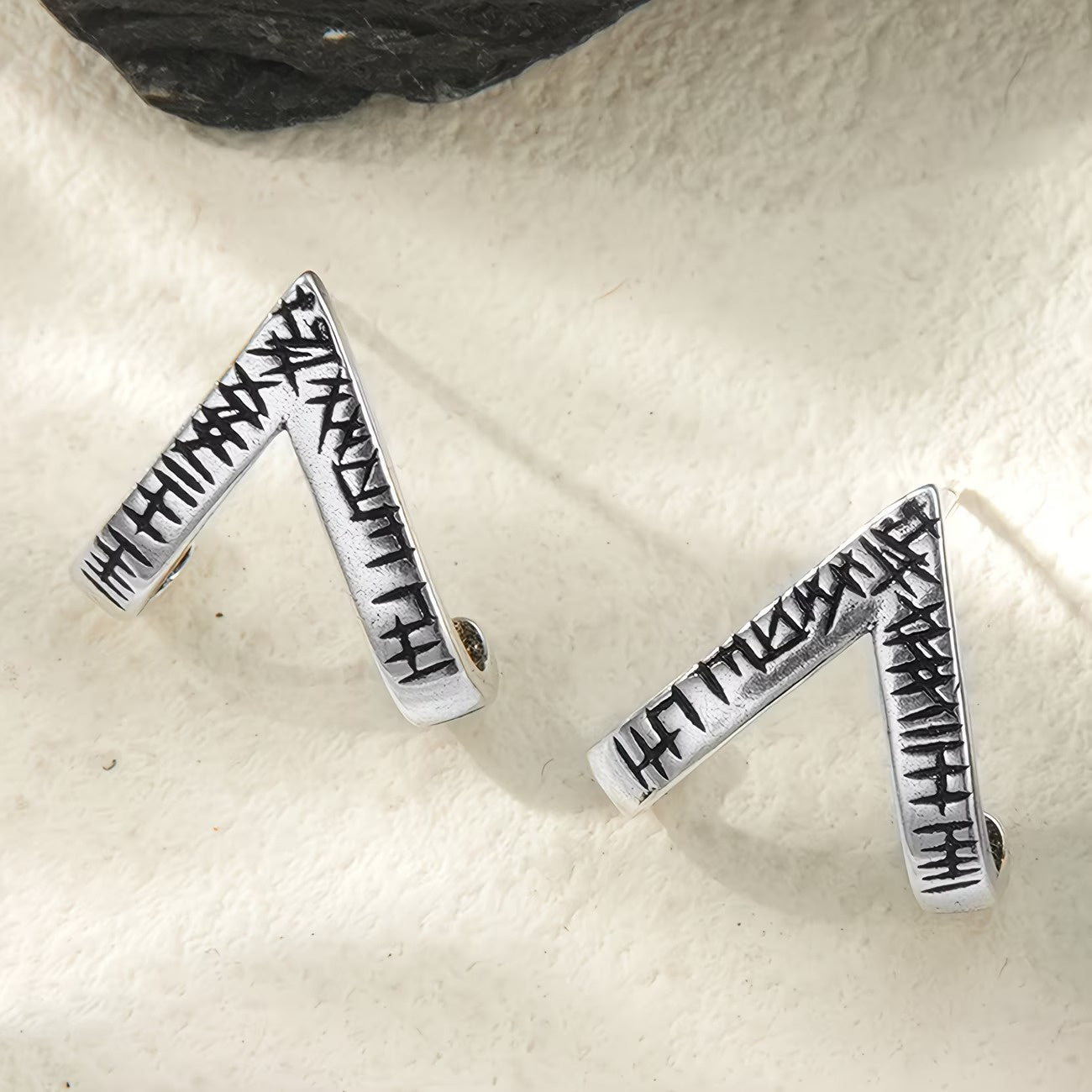 Men's V-Shape Earrings