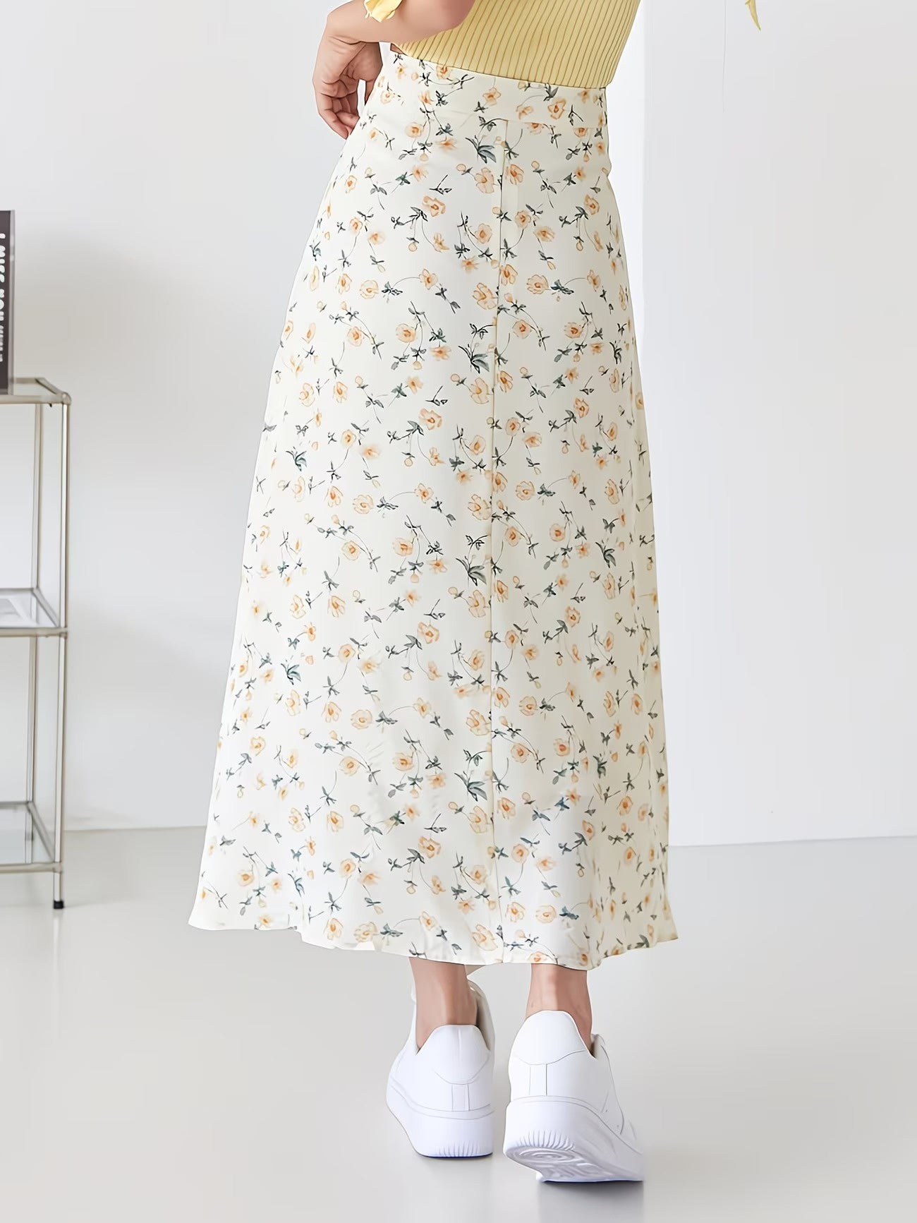 Women's Floral Print A-Line Midi Skirt